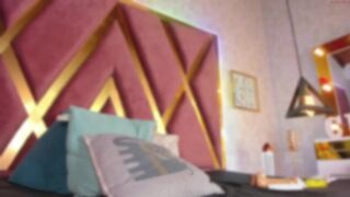 cutesweetgirls Wonderful bitch shows off her delicious body.