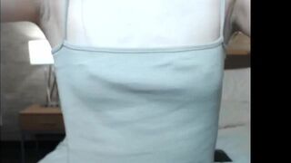 yummykimmy96 Cute female sucking dick