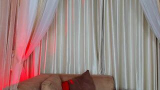 adysweet Marvelous Babe shows off a gorgeous bosom