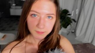 opurel Adorable female fingers her anus