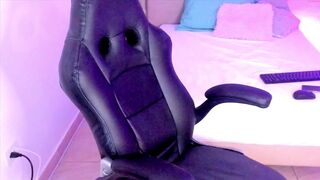 victoria_casas Crazy chick spreads legs