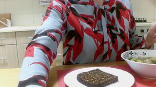 SpartakCHemp  Gorgeous girl masturbates in the sauna