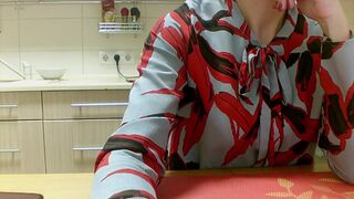 SpartakCHemp  Crazy doll erotically takes off her panties