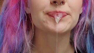 Hellbunny2k  Minx in hat caresses clit