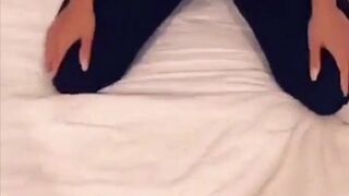 Lela Star curly podrachuha