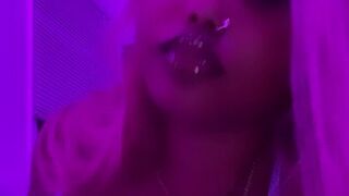 alieyarose onlyfans Cute kralia sits on thick cock