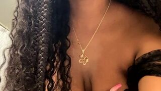 alieyarose onlyfans Russian female erotically undressed