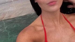 Hanna Miller onlyfans Busty maiden posing in stockings