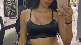 Hanna Miller onlyfans pounds pussy