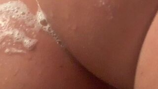 lilixdeanee onlyfans Cutie kralia fucks vagina hard