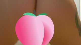 Veronica Perasso onlyfans Hot beast jerking her shaved cunt