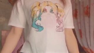 Grace_t  Wonderful davalka masturbates pussy phallus