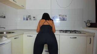 sarahadams cute little doll communicates in free chat