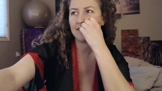 roxyrolla crazy blonde gently masturbates pussy