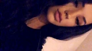 sara__mascara  Crazy passion fingering shaved pussy