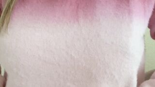 lulajanee onlyfans shows her pussy on the chair