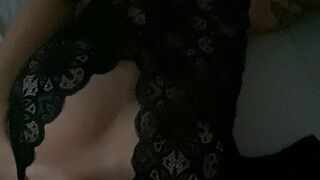 Veronica Perasso onlyfans Black-haired prank masturbates with a vibrator