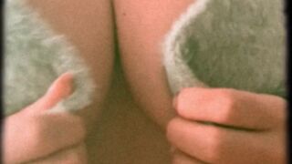 Sophie Mudd onlyfans violent orgasm