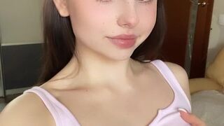 Liroshka onlyfans Mature babe jerks both holes