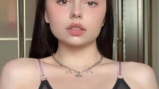 Liroshka onlyfans full screen