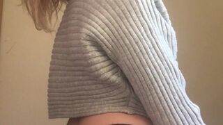 KittyCashew onlyfans Hot thing takes off her panties