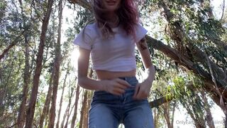 amiiinuu onlyfans Vicious female playing pranks