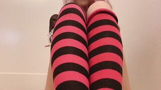 amiiinuu onlyfans Big breasted female - pussy fingers