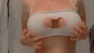 Chloe Cream Black-haired babe jerks off her cunt