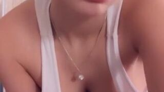 Ash Kaashh onlyfans Curvy brunette massages milking