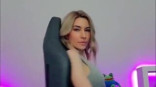 Alinity, Natalia Mogollon. Twitch personality onlyfans Baby briskly jumping on a dildo