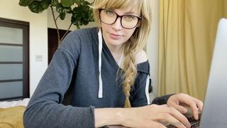 Alexis Kline, thot Petite brunette babe sucking dildo