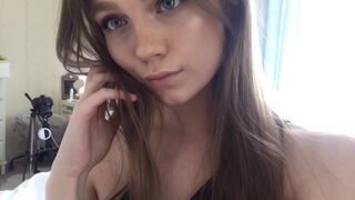 Alex Clark, oreob4, oreob4bay, oreob4by onlyfans Luxurious harlot masturbates cunt