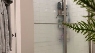 whoahannahjo onlyfans Big boobed bitch licks dildo