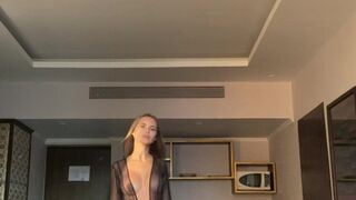 catherine7 onlyfans Juicy chick rides fucking