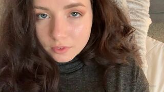 Kas, Skyiiah, itskasxo, itskaslol, sky wallace, skywallace onlyfans licks nipples