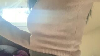 Elizabeth Reed, elizabethreed Cool chick plays prankster