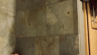 Elizabeth Reed, elizabethreed Shy girl exposes beautiful tits