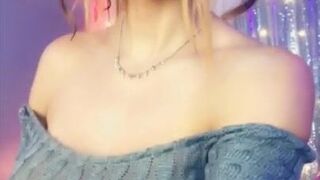 Victoria Fox 19 October 2021