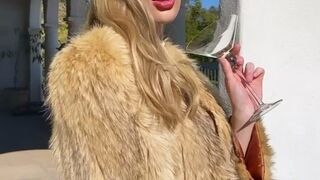 Miss Kenzie Ann, Mackenzie Thoma, misskenzieanne Sexy babe dancing striptease