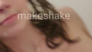 Mako, makoshakepremium, makoshake Busty doll gently pulls pussy