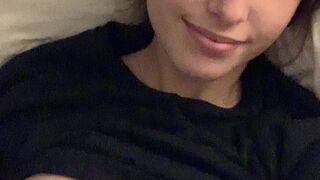 Grace, emoskittle, givingyougrace Submissive chick makes suction