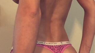 Amira Brie, Princess Amira B, brieamira Sexy beauty in red stockings