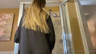 Maddie Springs, maddsprings, maddiesprings Gorgeous lady relish both holes