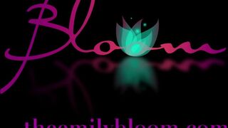 Heidi Romanova, Heidi Rom, heidi.rom, heidi Dark skinned lady gently jerks her pussy