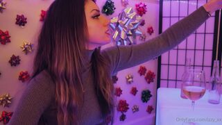 Blanc Noir, blancnoir, miss noir xx, izzy xx Attractive bitch posing in yellow dress