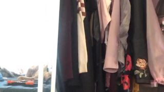 Amira Brie, Princess Amira B, brieamira Hot chick caresses vaginal opening