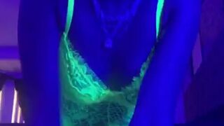 Edwina Isaacs (edwinacarlaisaac) onlyfans Russian female erotically undressed