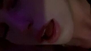 ryliepink, aleciaamaay, aleciaaaaaa onlyfans Busty hottie fucks handjob cunt