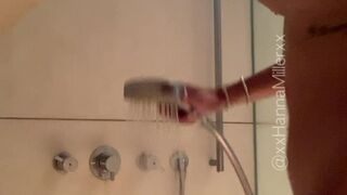 Hanna Miller onlyfans greedily fucks her pussy