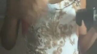 Edwina Isaacs (edwinacarlaisaac) onlyfans Gorgeous babe dancing striptease